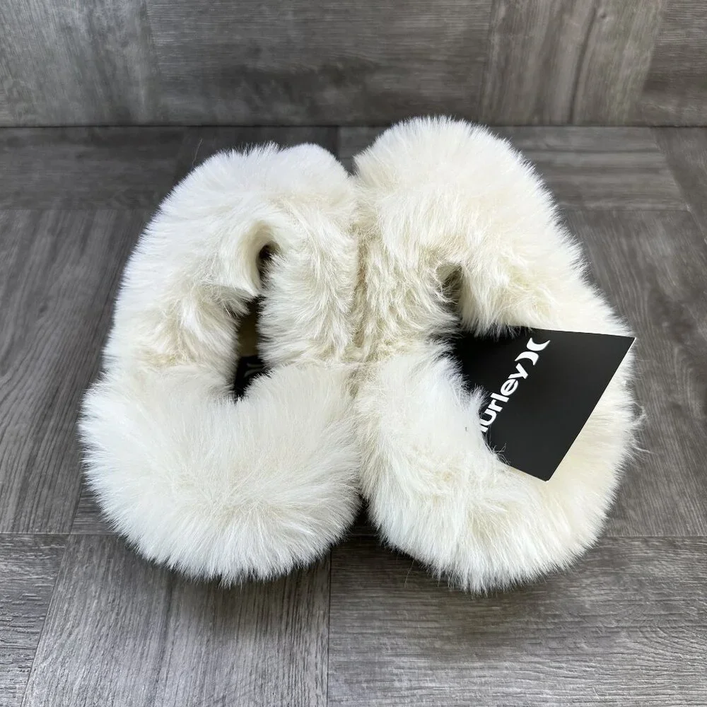 Hurley Kimmie Toddler size 10 Tan Cozy Slippers